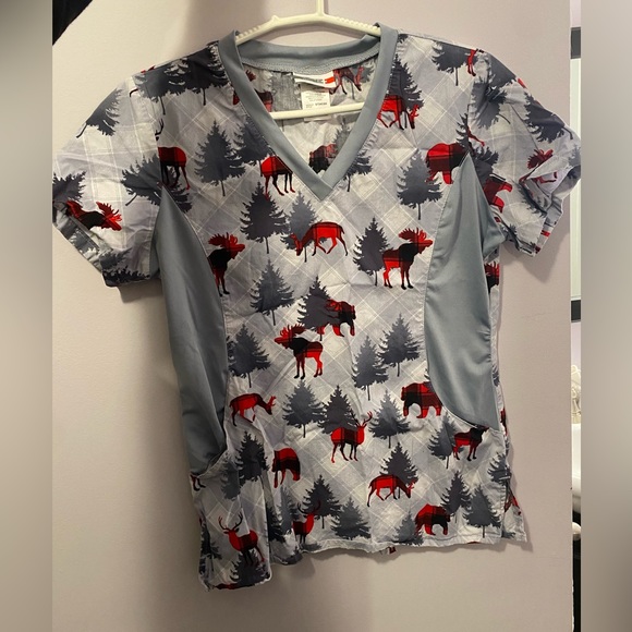 Nurse scrub tops - Picture 2 of 2